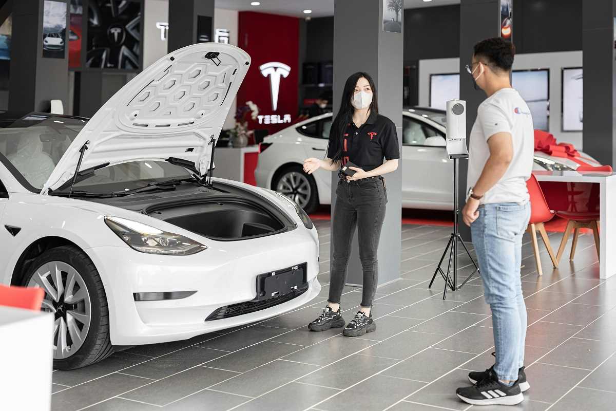 The Top Electric Cars Available Right Now